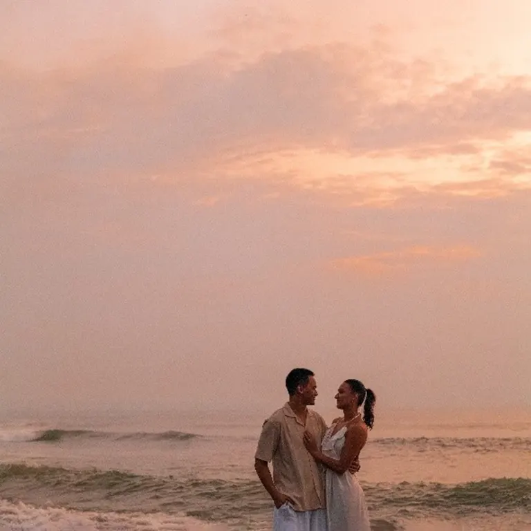 beach wedding proposal