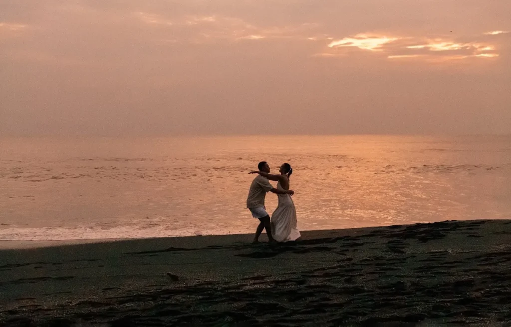 beach wedding proposal