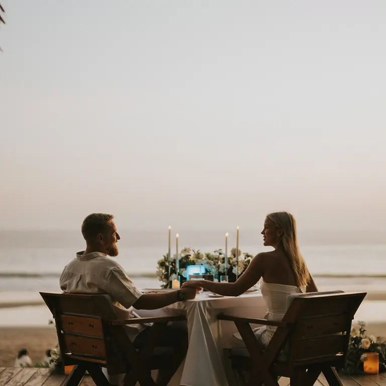 romance on the sand proposal